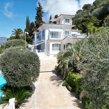Luxury At Mont Boron, Swimming Pool Overviewing The Bay Nice